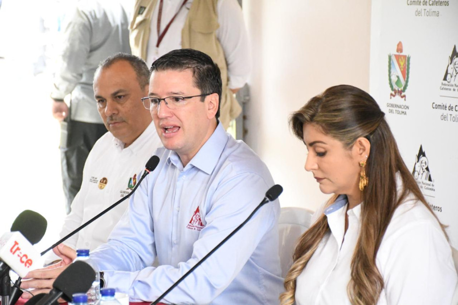 Germán Bahamón (c), gerente de la Federación Nacional de Cafeteros. Germán Bahamón (c), gerente de la Federación Nacional de Cafeteros.