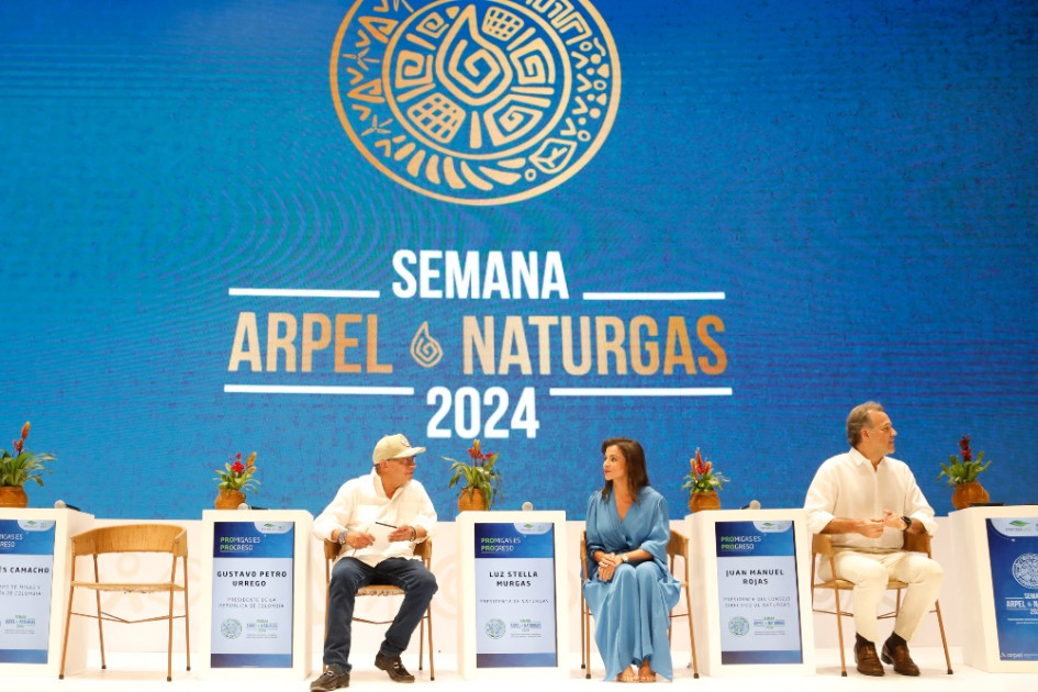 El presidente de Colombia, Gustavo Petro, y la presidenta de Naturgás, Luz Stella Murgas, cruzaron declaraciones en el cierre de la Semana Arpel-Naturgás 2024. El presidente de Colombia, Gustavo Petro, y la presidenta de Naturgás, Luz Stella Murgas, cruzaron declaraciones en el cierre de la Semana Arpel-Naturgás 2024.