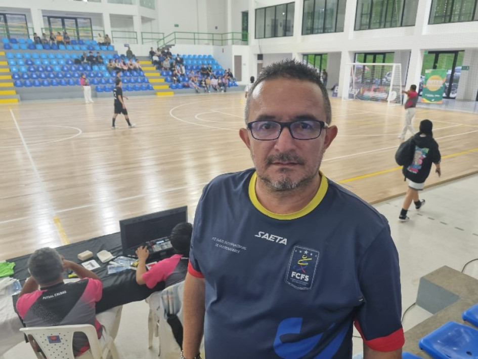 James López Londoño, el técnico manizaleño que hoy integra el seleccionado colombiano que competirá en el Mundial Sub-17 de Paraguay. James López Londoño, el técnico manizaleño que hoy integra el seleccionado colombiano que competirá en el Mundial Sub-17 de Paraguay.
