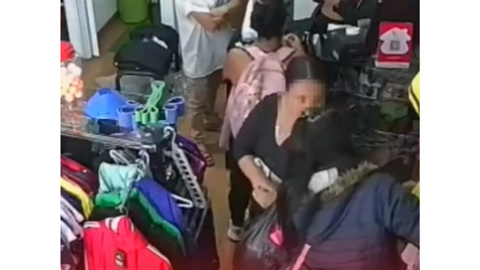 El pasado 2 de marzo las mujeres robaron un establecimiento en el Centro de Manizales. El pasado 2 de marzo las mujeres robaron un establecimiento en el Centro de Manizales.