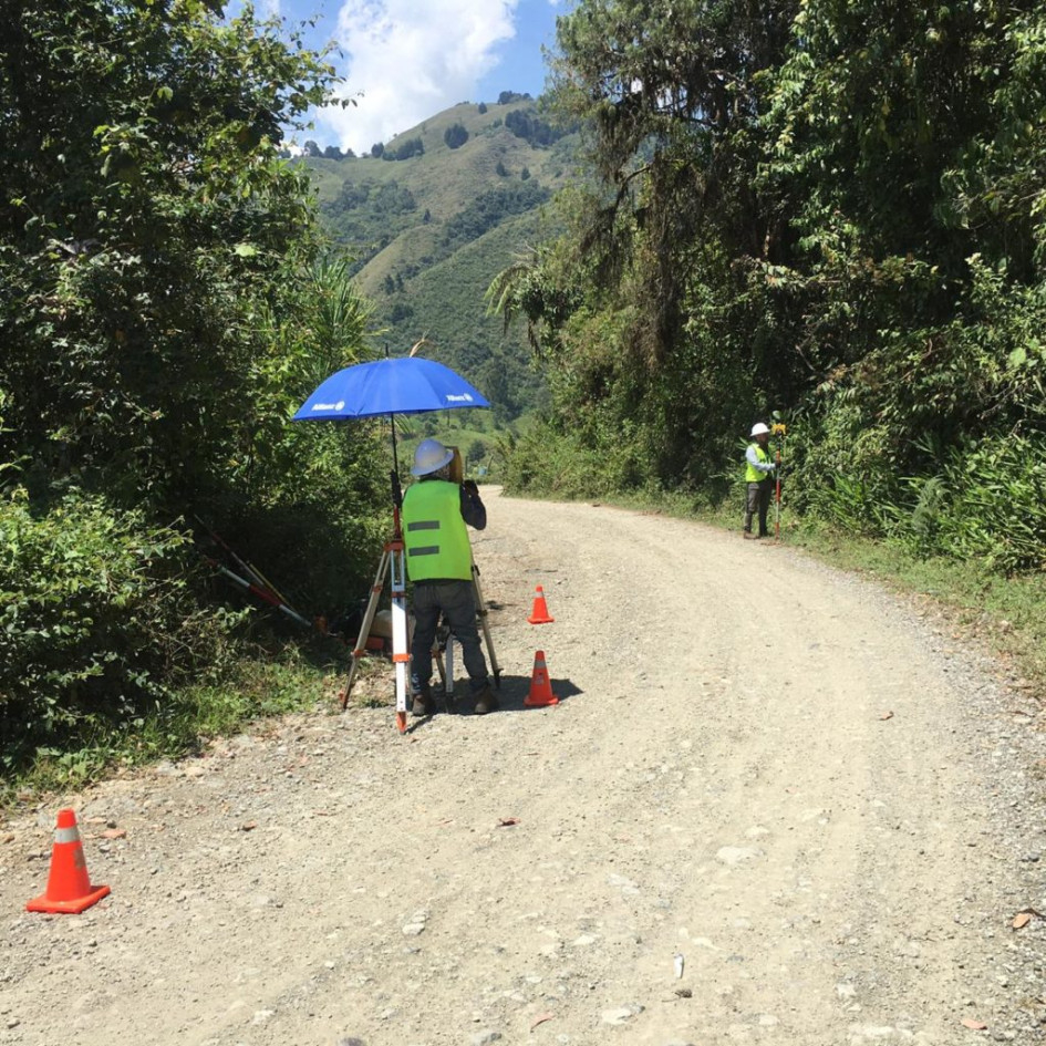El mejoramiento entre Supía (Caldas) y Caramanta (Antioquia) sería de unos 8 kilómetros. El mejoramiento entre Supía (Caldas) y Caramanta (Antioquia) sería de unos 8 kilómetros.