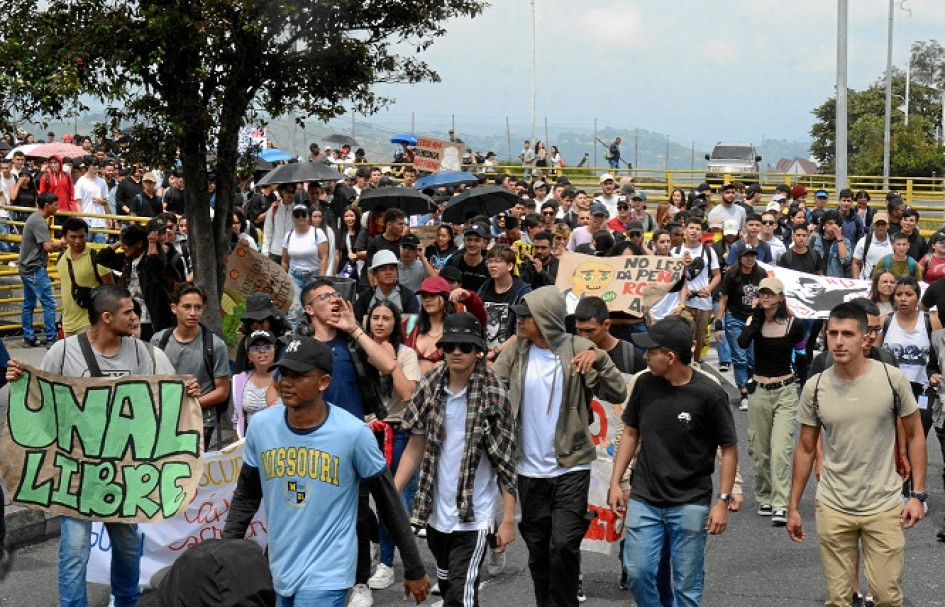 El descontento con la elección de José Ismael Peña también se siente en Manizales.