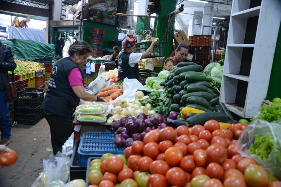 La Cooperativa Mercar, socio mayoritario de la Plaza de Mercado de Manizales, se opone a la llegada de otro inversor privado y propone pedirle dinero al DPS. La Cooperativa Mercar, socio mayoritario de la Plaza de Mercado de Manizales, se opone a la llegada de otro inversor privado y propone pedirle dinero al DPS.