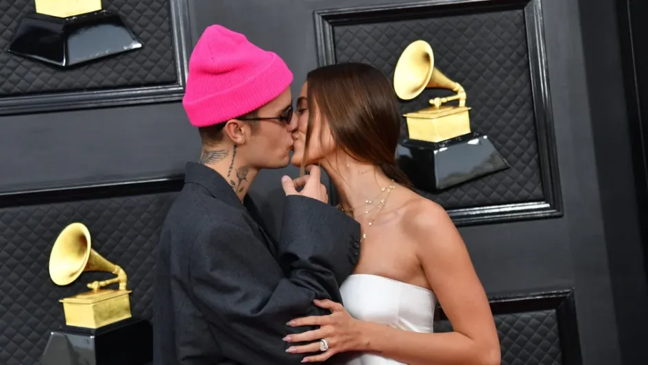 Justin Bieber y Hailey Baldwin Justin Bieber y Hailey Baldwin