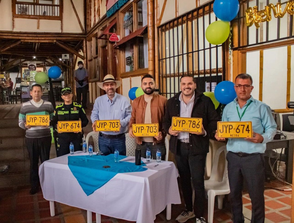 Secretaría de Tránsito, Movilidad y Seguridad Vial en la Terminal de Transporte y Turismo de Neira. Autoridades locales participaron en la apertura de la oficina de la Secretaría de Tránsito, Movilidad y Seguridad Vial en la Terminal de Transporte y Turismo de Neira.