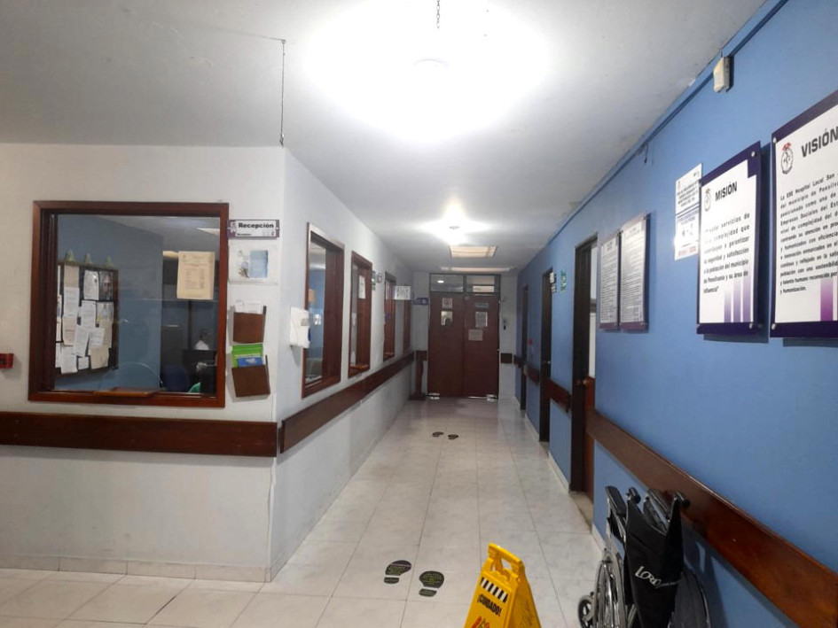 Hospital San Juan de Dios de Pensilvania (Caldas) En esta área de atención al público, a la entrada del Hospital San Juan de Dios de Pensilvania, se presentó la agresión verbal y física de un paciente a una funcionaria de la entidad.
