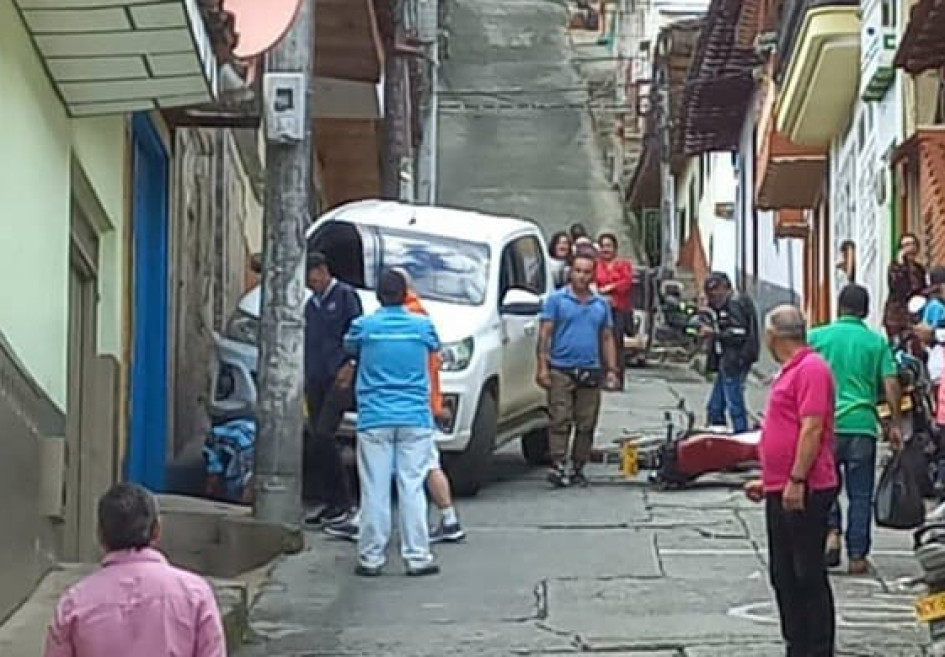 Así quedó la camioneta de la Alcaldía de Pácora luego del accidente. 