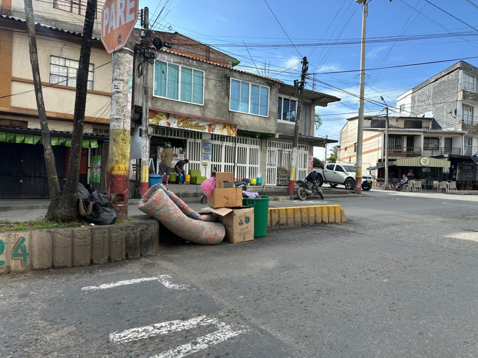 Foto | Albeiro Rudas | LA PATRIA Así permanece algunas partes del separador de La Avenida el Libertador. Foto | Albeiro Rudas | LA PATRIA Así permanece algunas partes del separador de La Avenida el Libertador.