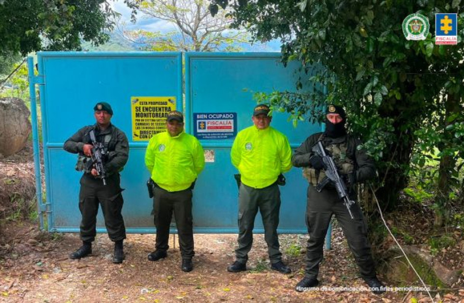 Esta es la entrada de una de las dos fincas a las que la Fiscalía les aplicó extinción de dominio en Supía (Caldas). Esta es la entrada de una de las dos fincas a las que la Fiscalía les aplicó extinción de dominio en Supía (Caldas).
