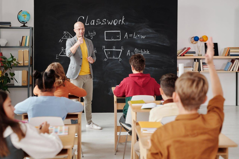 La participación estudiantil en la mejora del sistema educativo La participación estudiantil en la mejora del sistema educativo