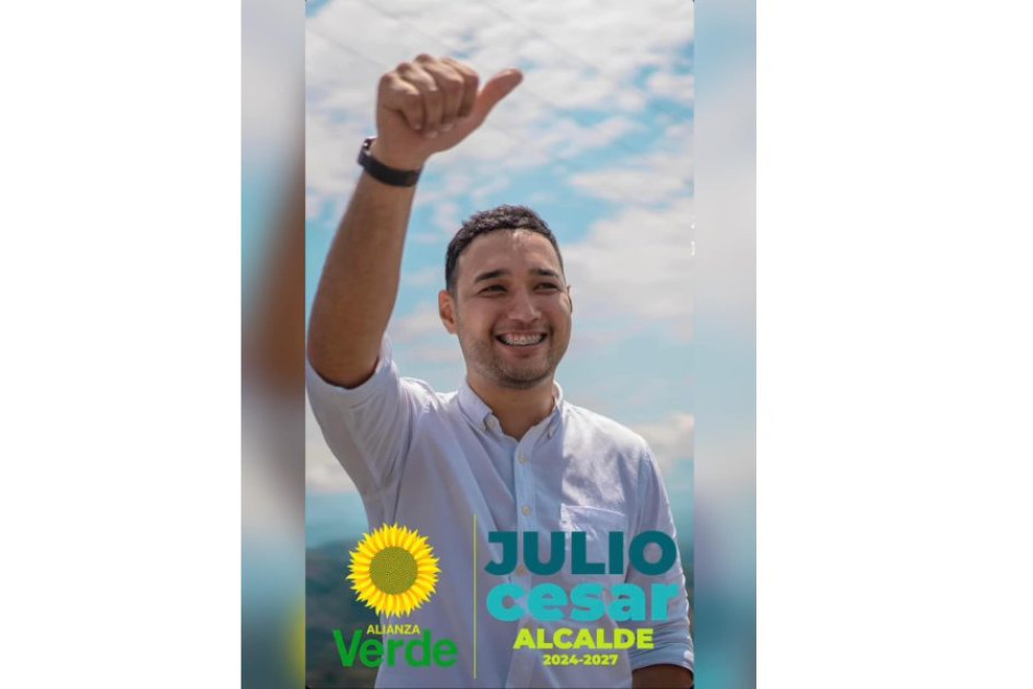 Julio César Soto. Julio César Soto.