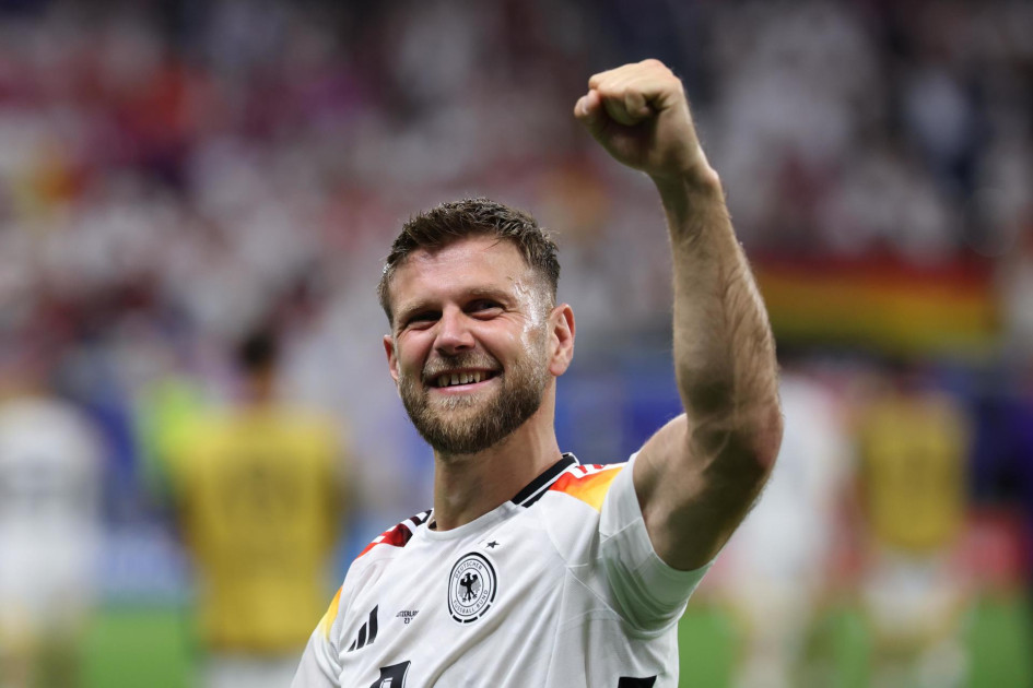 Niclas Fuellkru, de Alemania. Niclas Fuellkru, de Alemania.