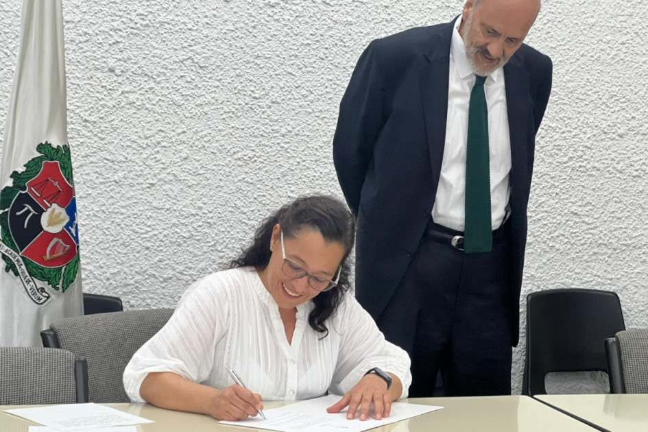 Belizza Janet Ruiz Mendoza asumió en la noche de este jueves en Bogotá como vicerrectora de la Universidad Nacional sede Manizales, ante el rector de la institución en Colombia, Leopoldo Múnera.