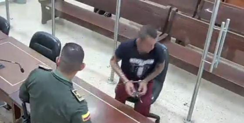 Juan Gabriel negó los cargos. Juan Gabriel negó los cargos.