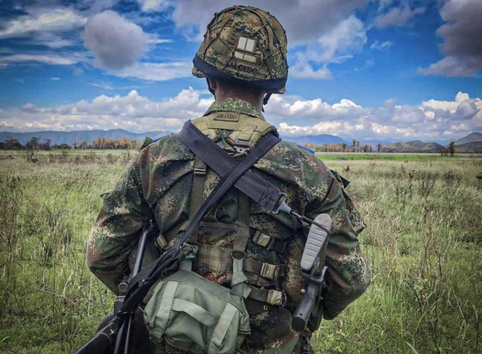 Miembro del Ejército Nacional Miembro del Ejército Nacional