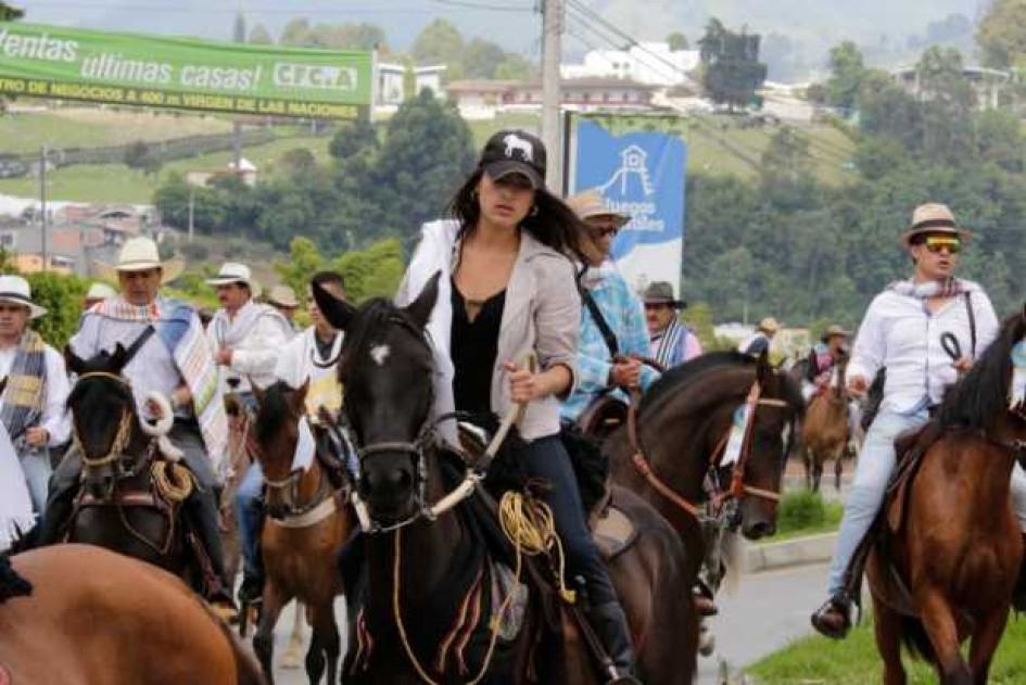 Paseo a caballo en Villamaría Paseo a caballo en Villamaría