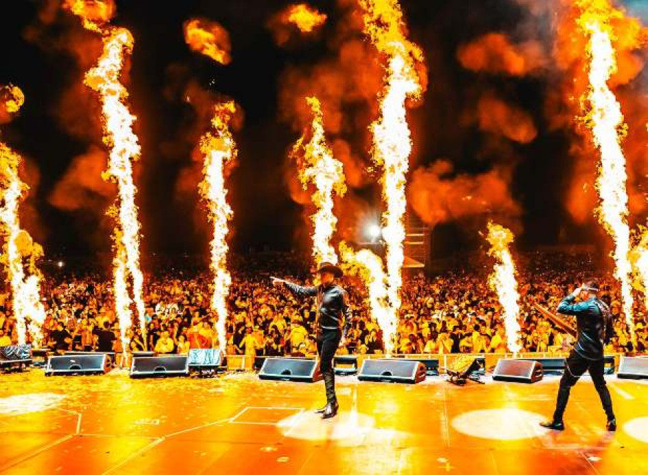 14 conciertos tiene este mes el artista caldense Yeison Jiménez, cuatro fuera del país. Esos cuestan más. En junio tuvo 14, pero ha contado con meses de al menos 20 presentaciones.