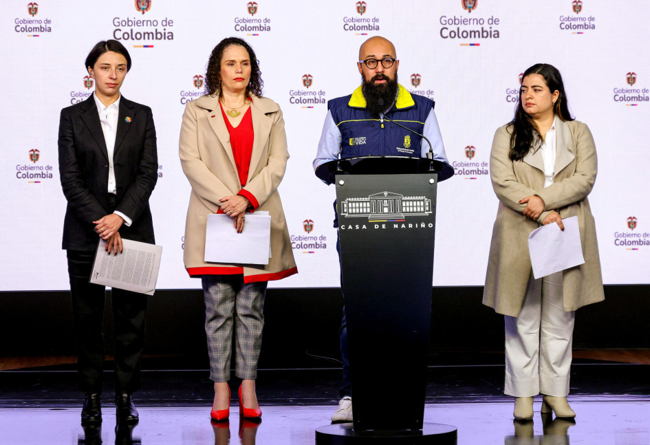 De izq. a der., la ministra de Agricultura, Martha Carvajalino; la ministra de Transporte, María Constanza García; el director de la Unidad Nacional para la Gestión del Riesgo de Desastres, Carlos Carrillo, y la directora general del Ideam, Ghisliane Echeverry, durante una declaración en Casa de Nariño. De izq. a der., la ministra de Agricultura, Martha Carvajalino; la ministra de Transporte, María Constanza García; el director de la Unidad Nacional para la Gestión del Riesgo de Desastres, Carlos Carrillo, y la directora general del Ideam, Ghisliane Echeverry, durante una declaración en Casa de Nariño.