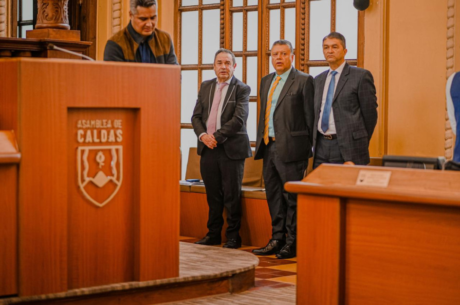 De izquierda a derecha: Rubén Darío Nieto Cuervo, Juan Carlos Pérez Vásquez y Luis Fernando Márquez Alzate. Los tres aspiraron al cargo de contralor de Caldas para el período 2022-2025. De izquierda a derecha: Rubén Darío Nieto Cuervo, Juan Carlos Pérez Vásquez y Luis Fernando Márquez Alzate. Los tres aspiraron al cargo de contralor de Caldas para el período 2022-2025.