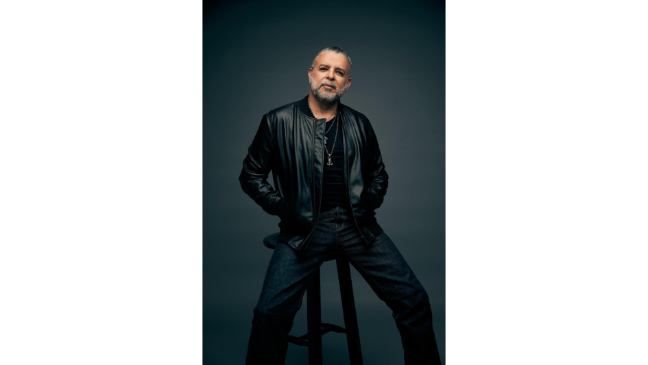 Luis Enrique, cantante de salsa. Luis Enrique, cantante de salsa.