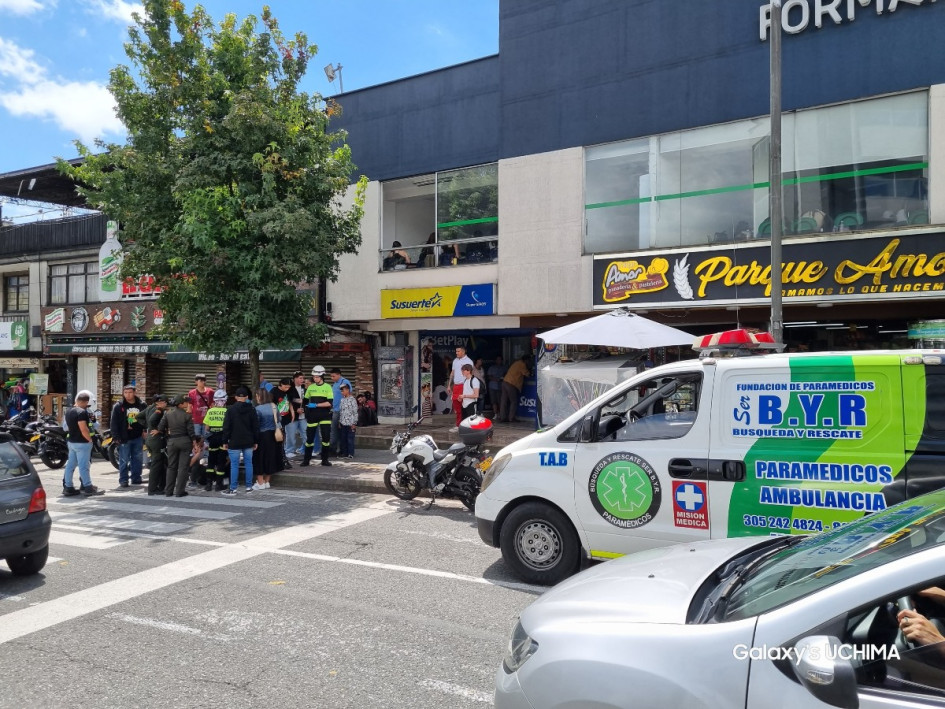 El accidente ocurrió en la avenida Santander con calle 48, cerca del parque de la Mujer. El accidente ocurrió en la avenida Santander con calle 48, cerca del parque de la Mujer.