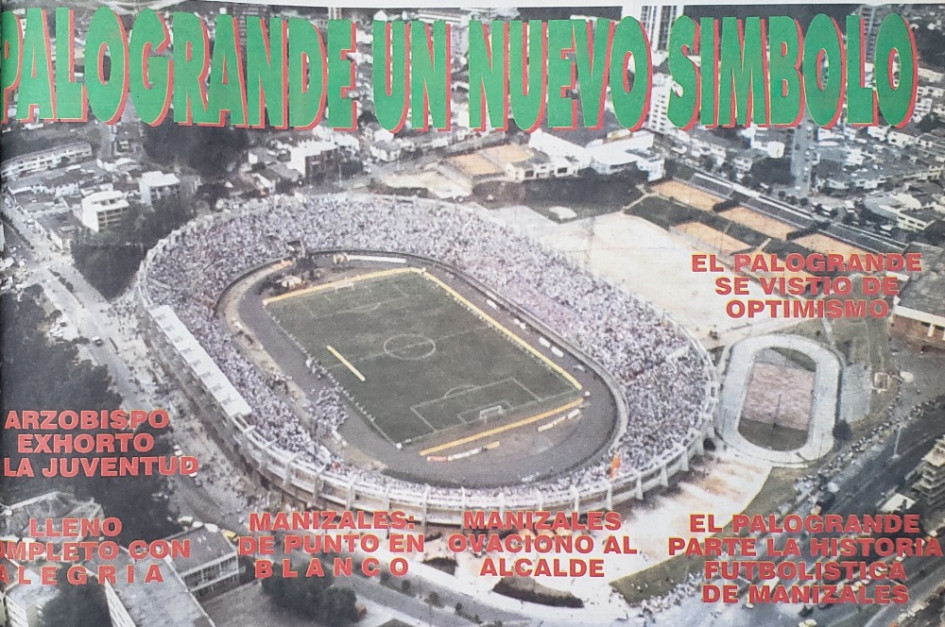 Panorámica del nuevo estadio Palogrande, colmado el día de su inauguración, el 30 de julio de 1994. Panorámica del nuevo estadio Palogrande, colmado el día de su inauguración, el 30 de julio de 1994.