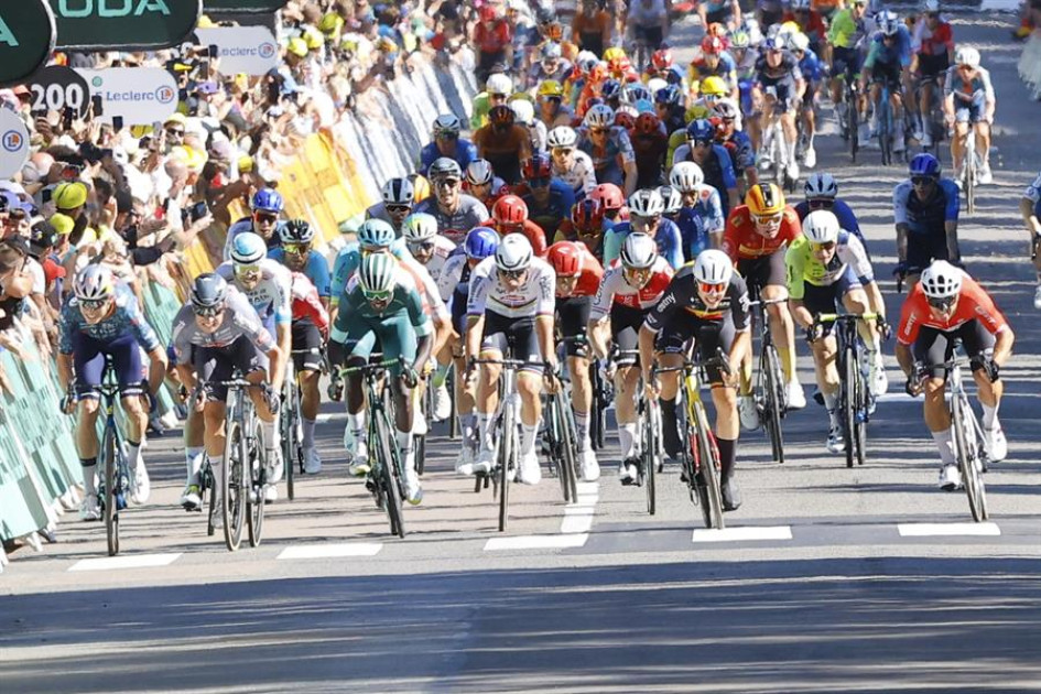 La llegada de la sexta etapa del Tour de Francia. La llegada de la sexta etapa del Tour de Francia.