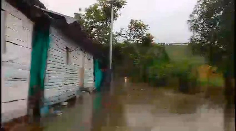 Inundaciones en la vereda La India, Anserma (Caldas). Inundaciones en la vereda La India, Anserma (Caldas).