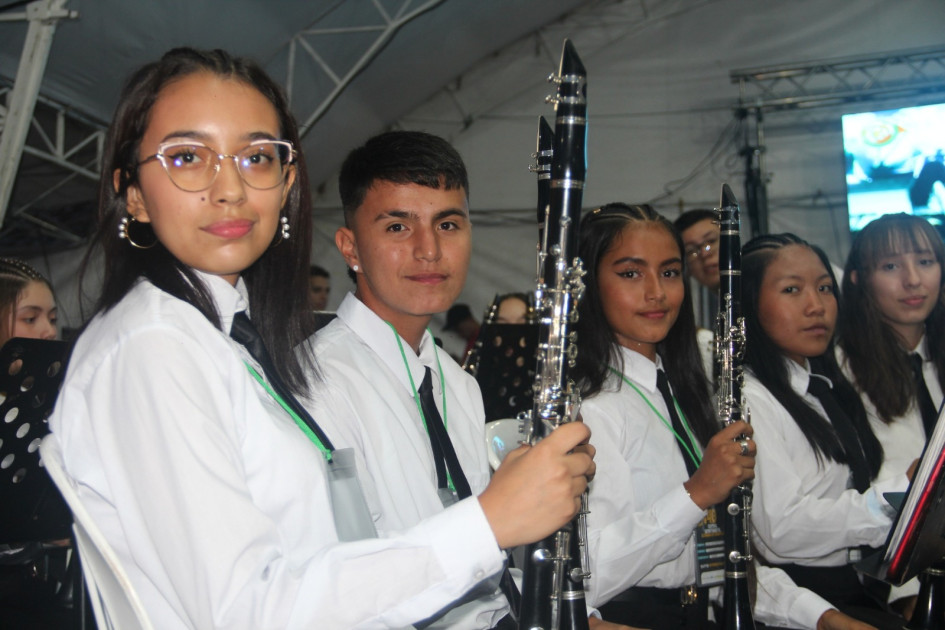 Los escogidos hacen parte de las bandas estudiantiles de los municipios. Los escogidos hacen parte de las bandas estudiantiles de los municipios.