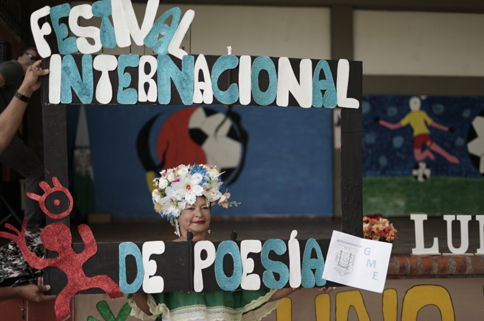 Festival internacional de poesía Luna de locos Festival internacional de poesía Luna de locos