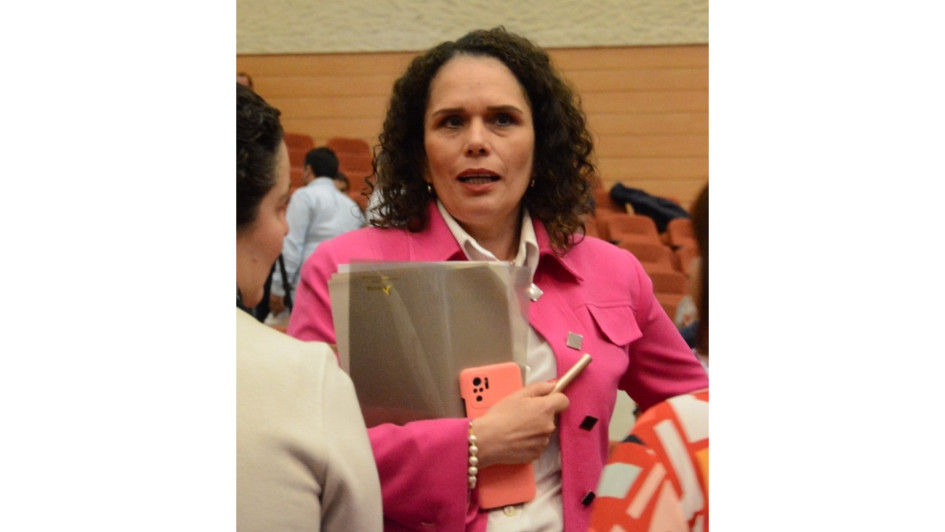 María Constanza García, ministra de Transporte, en Caldas.