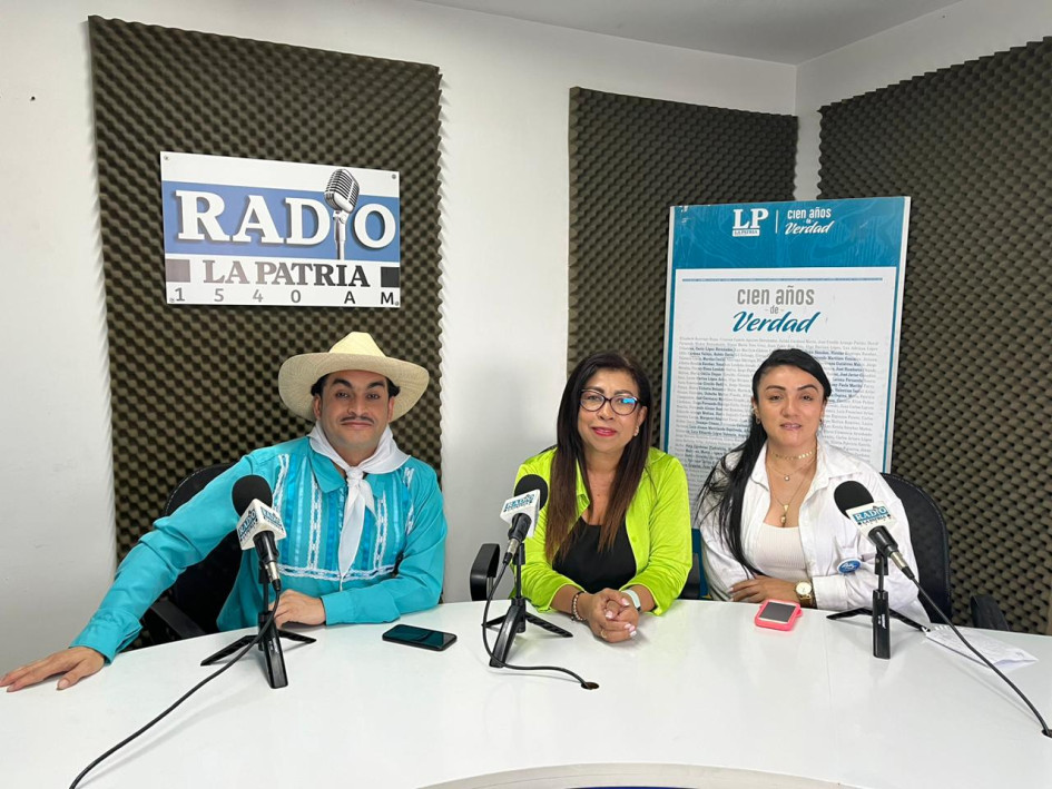 Gloria Córdoba, Ángela Milena Gómez Triana y Néstor Elí, de la UAM. Gloria Córdoba, Ángela Milena Gómez Triana y Néstor Elí, de la UAM.