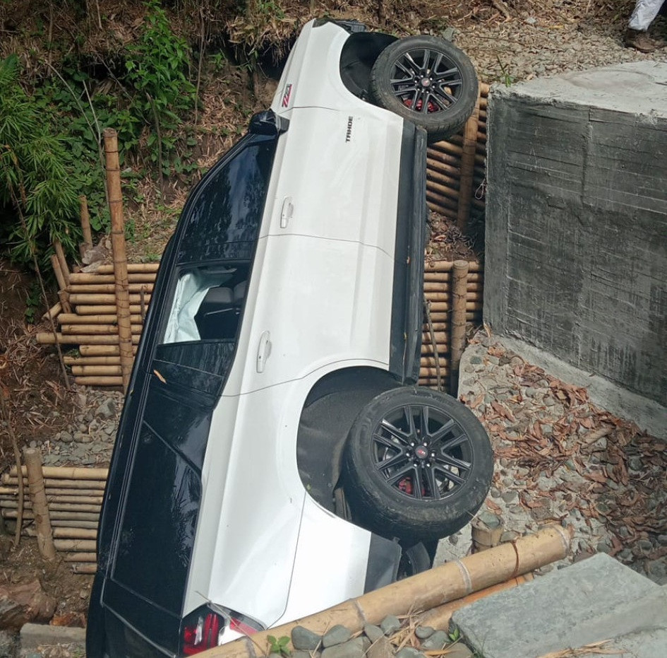 El accidente en la vía Manizales - La Cabaña. El accidente en la vía Manizales - La Cabaña.