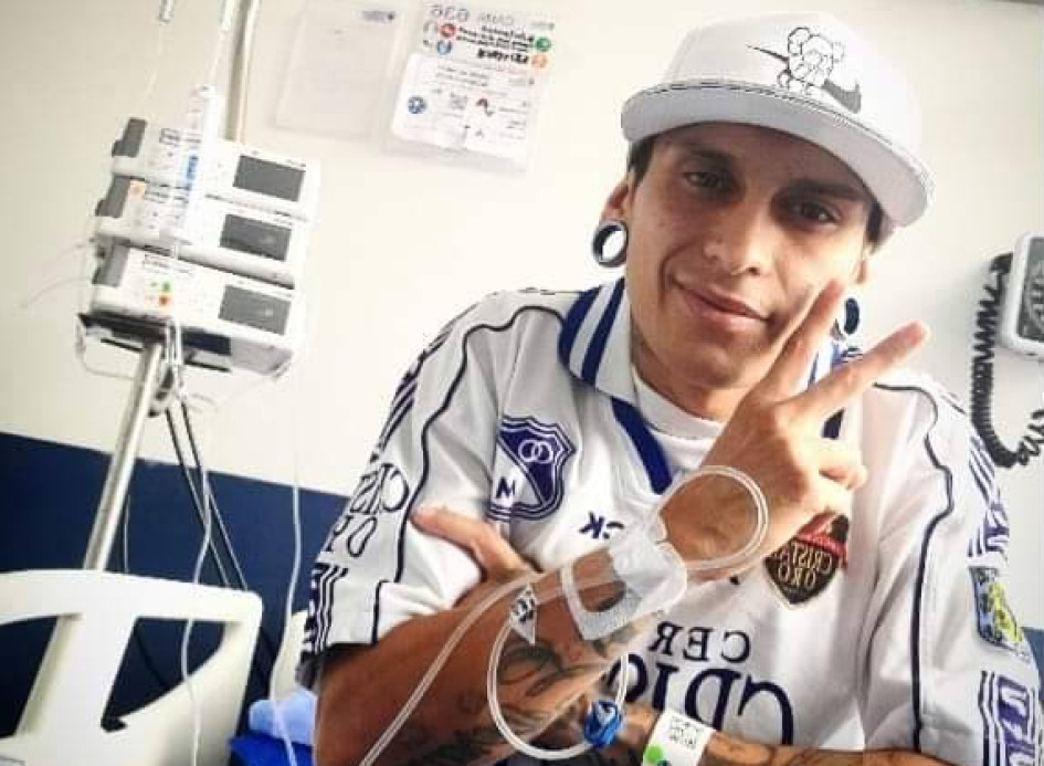 Javier Acosta publicó fotos esta semana en sus redes sociales antes de recibir la eutanasia este viernes. Javier Acosta publicó fotos esta semana en sus redes sociales antes de recibir la eutanasia este viernes.