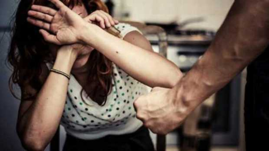 El hombre habría matado a su pareja porque pretendía terminar la relación sentimental. El hombre habría matado a su pareja porque pretendía terminar la relación sentimental.