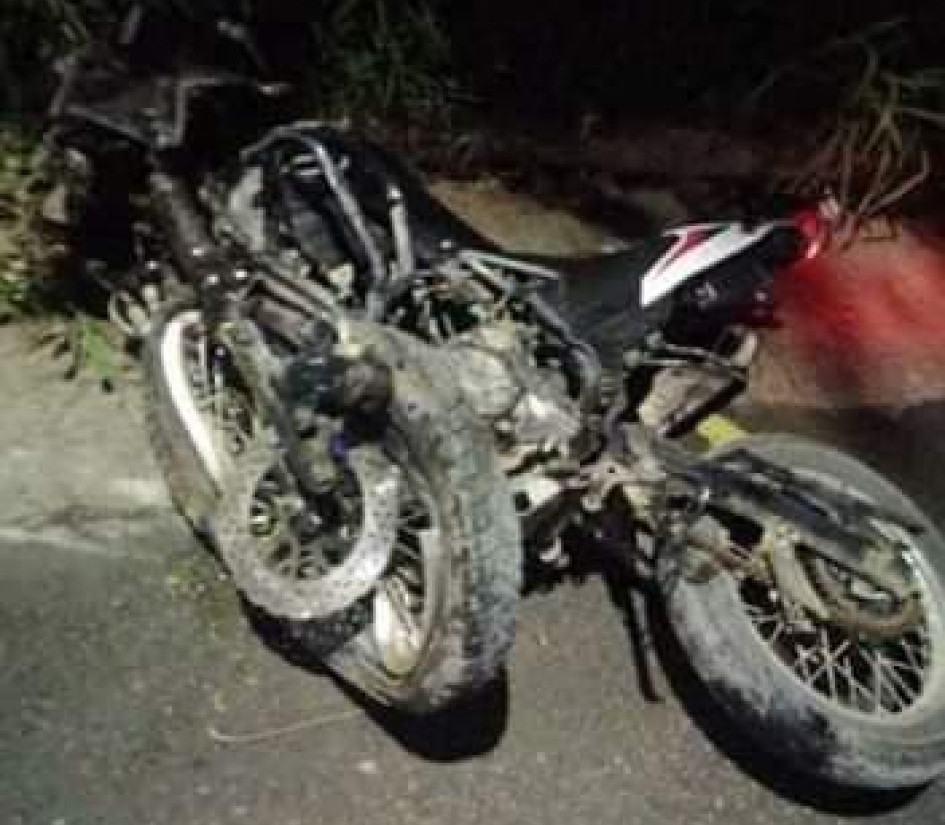 La moto que le regaló Jhonny Rivera a la hoy víctima La moto que le regaló Jhonny Rivera a la hoy víctima