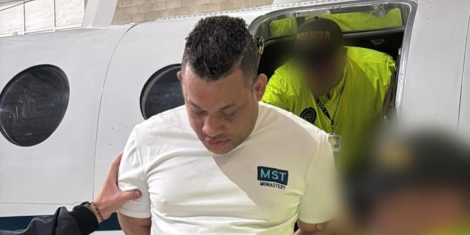 Alias Máscara, jefe de sicarios de Los Pachenca, fue capturado en Santa Marta. Alias Máscara, jefe de sicarios de Los Pachenca, fue capturado en Santa Marta.