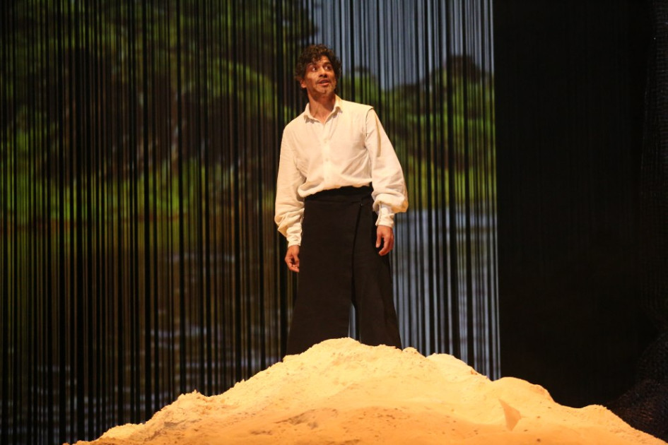 Juan Carlos Echeverri, manizaleño, cantante lírico. Juan Carlos Echeverri, manizaleño, cantante lírico.