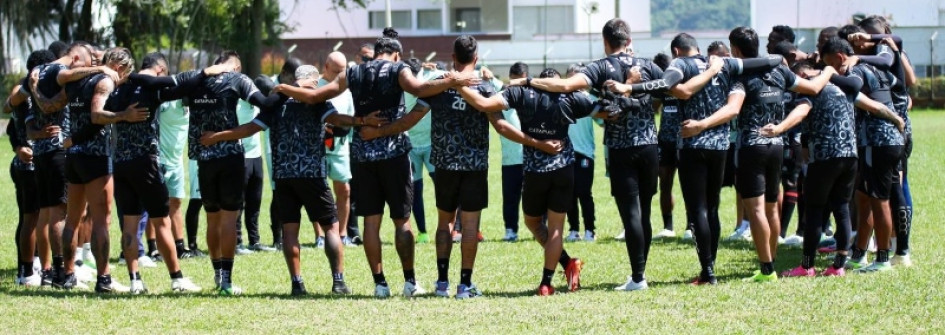El Once Caldas pisará hoy la grama del estadio Hernán Ramírez Villegas de Pereira como líder de la Liga. Es el clásico 220. Once Caldas