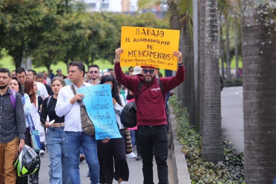 El segundo día del paro departamental de maestros se cumplirá hoy con una nueva movilización en Manizales. El segundo día del paro departamental de maestros se cumplirá hoy con una nueva movilización en Manizales.