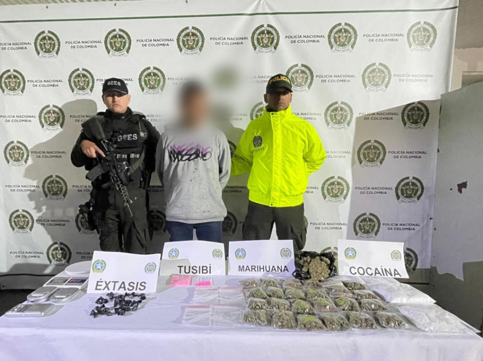 Allanan casa en Santa Rosa de Cabal que servía de acopio y distribución de drogas Allanan casa en Santa Rosa de Cabal que servía de acopio y distribución de drogas