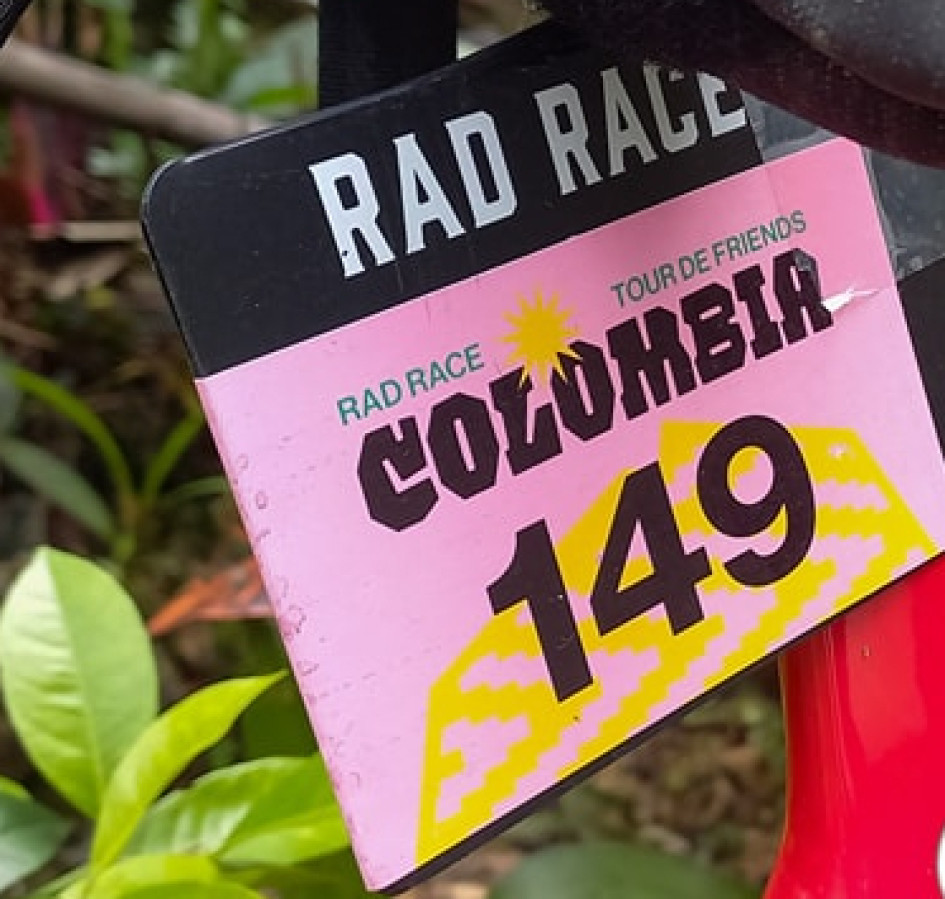 El número que identificaba al deportista alemán. Foto cortesía Super Radio TV.