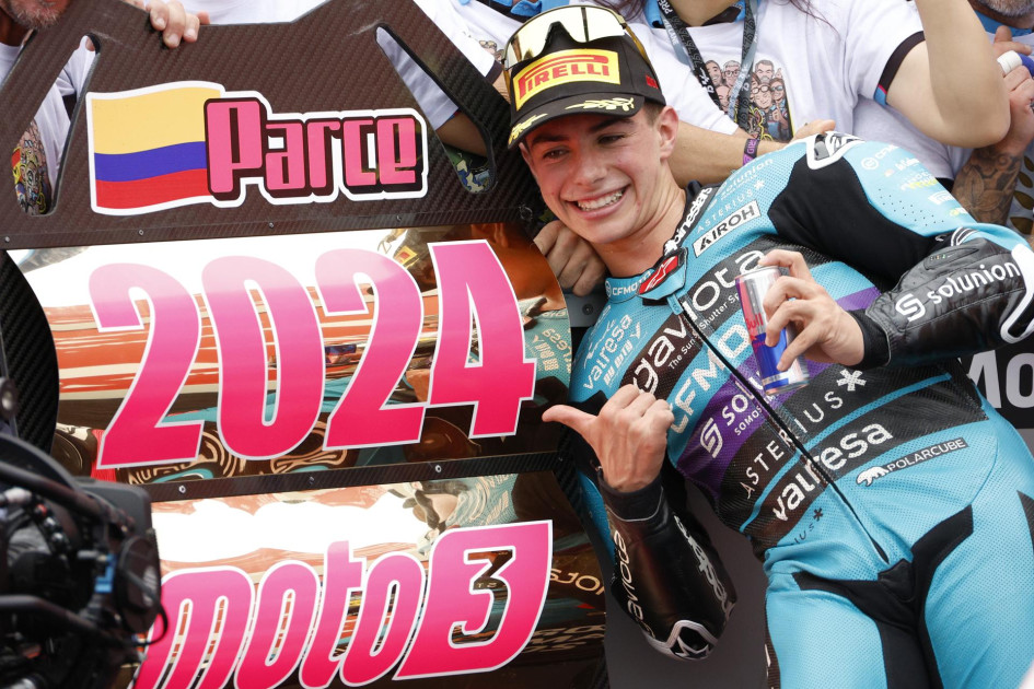 El colombiano David Alonso. El colombiano David Alonso y su celebración en el Gran Premio de Japón.