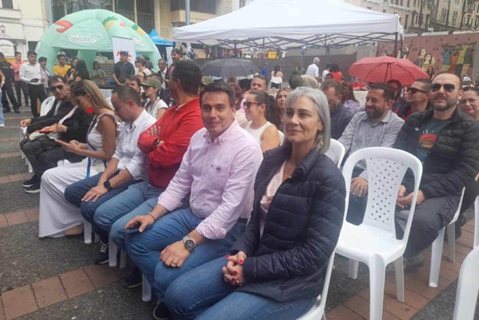 Rojas compartió en el Festival de Bandas Rojas compartió en el Festival de Bandas