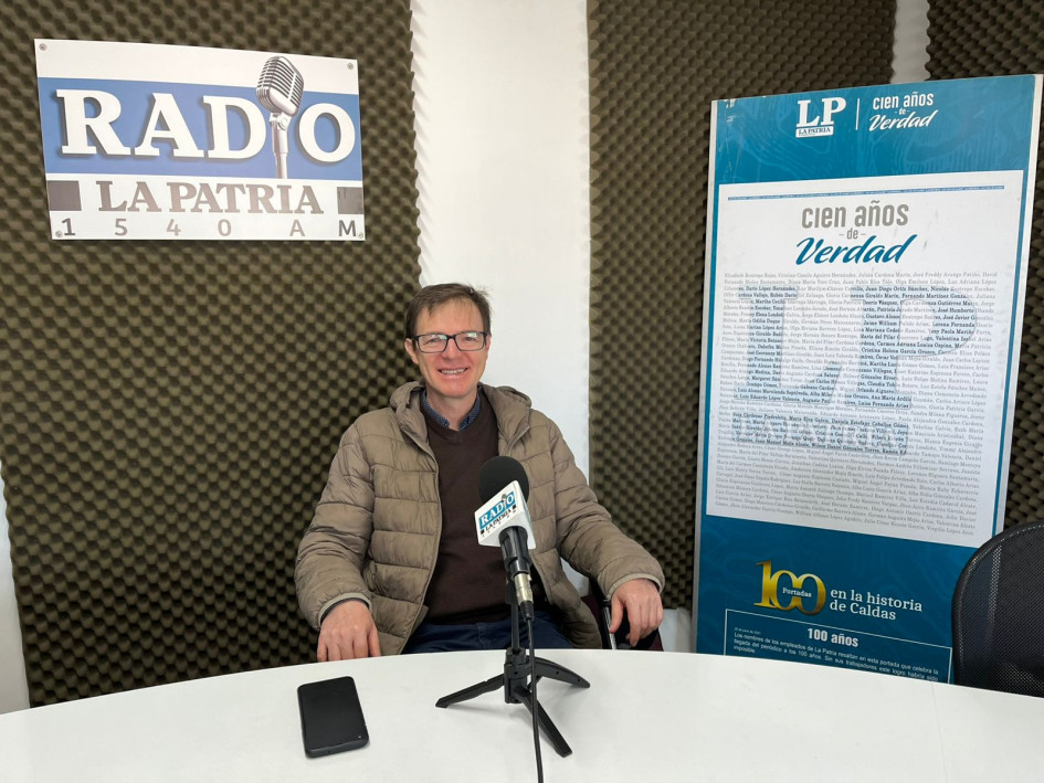 Daniel Ariza, profesor de la Universidad de Caldas y director del Festival Internacional de Teatro Universitario. Daniel Ariza, profesor de la Universidad de Caldas y director del Festival Internacional de Teatro Universitario.