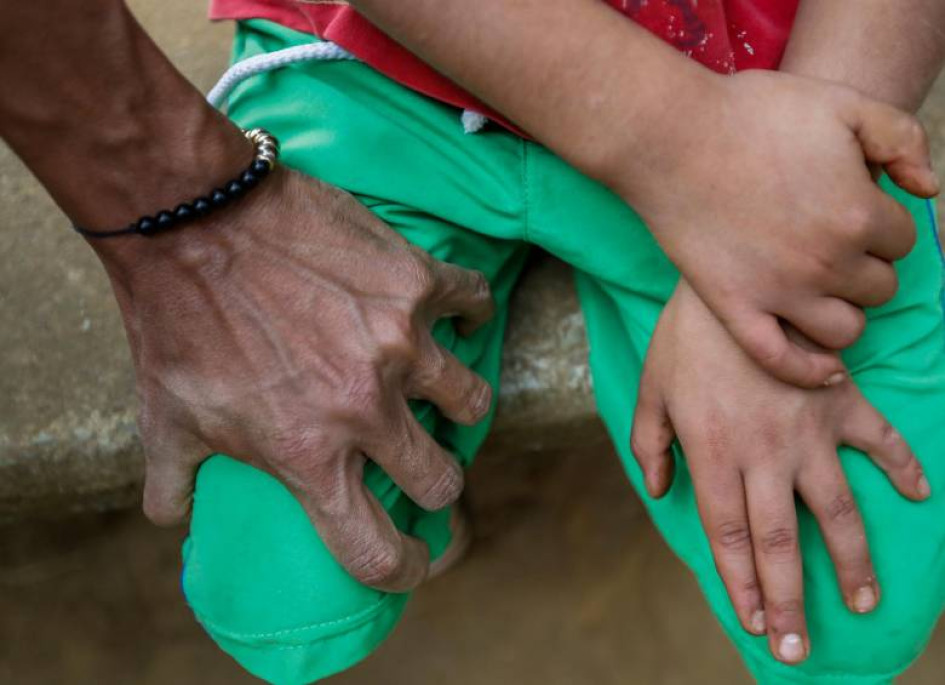 El abusador sexual aprovechaba la soledad de la casa para someter a la menor a sus vejámenes. El abusador sexual aprovechaba la soledad de la casa para someter a la menor a sus vejámenes.