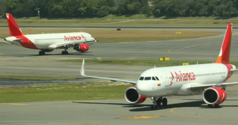 Desde diciembre, Avianca operará dos vuelos semanales directos entre Bogotá (Colombia) y Georgetown (Guyana) y viceversa. Desde diciembre, Avianca operará dos vuelos semanales directos entre Bogotá (Colombia) y Georgetown (Guyana) y viceversa.