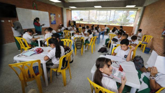 En Villamaría (Caldas): listo el colegio Jaime Duque, espera el Gerardo Arias 