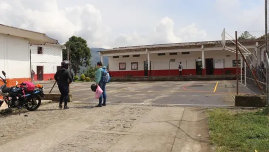 Funcionarios de Pensilvania deberán pagar multa por incumplir tutela al Colegio La Rioja 