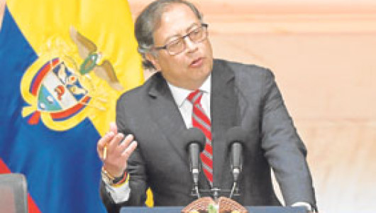 El presidente Petro choca con la procuradora, Margarita Cabello, por sanciones a alcaldes 